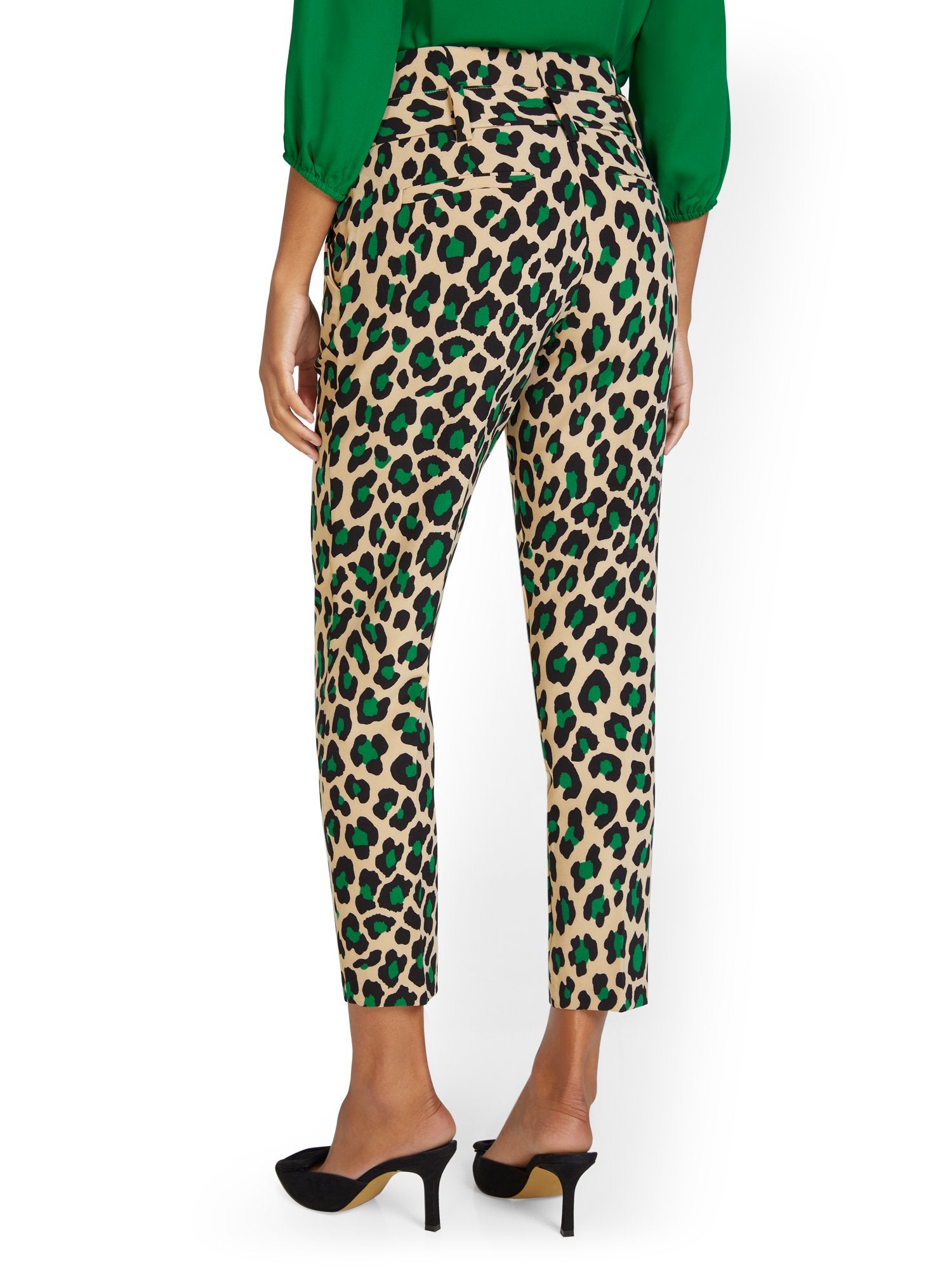 #color_WARRIOR GREEN