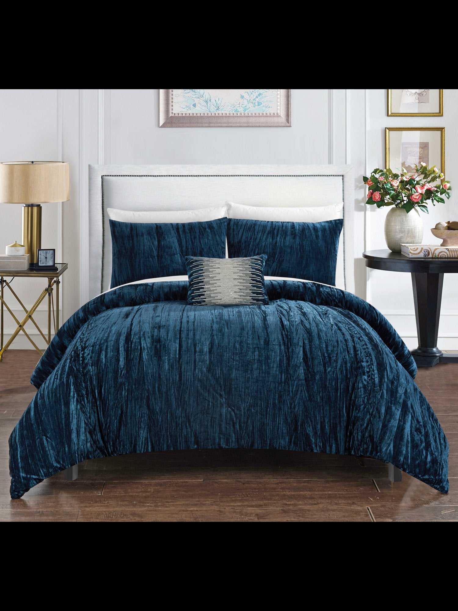 #color_NAVY