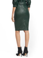 #color_VELVET GREEN