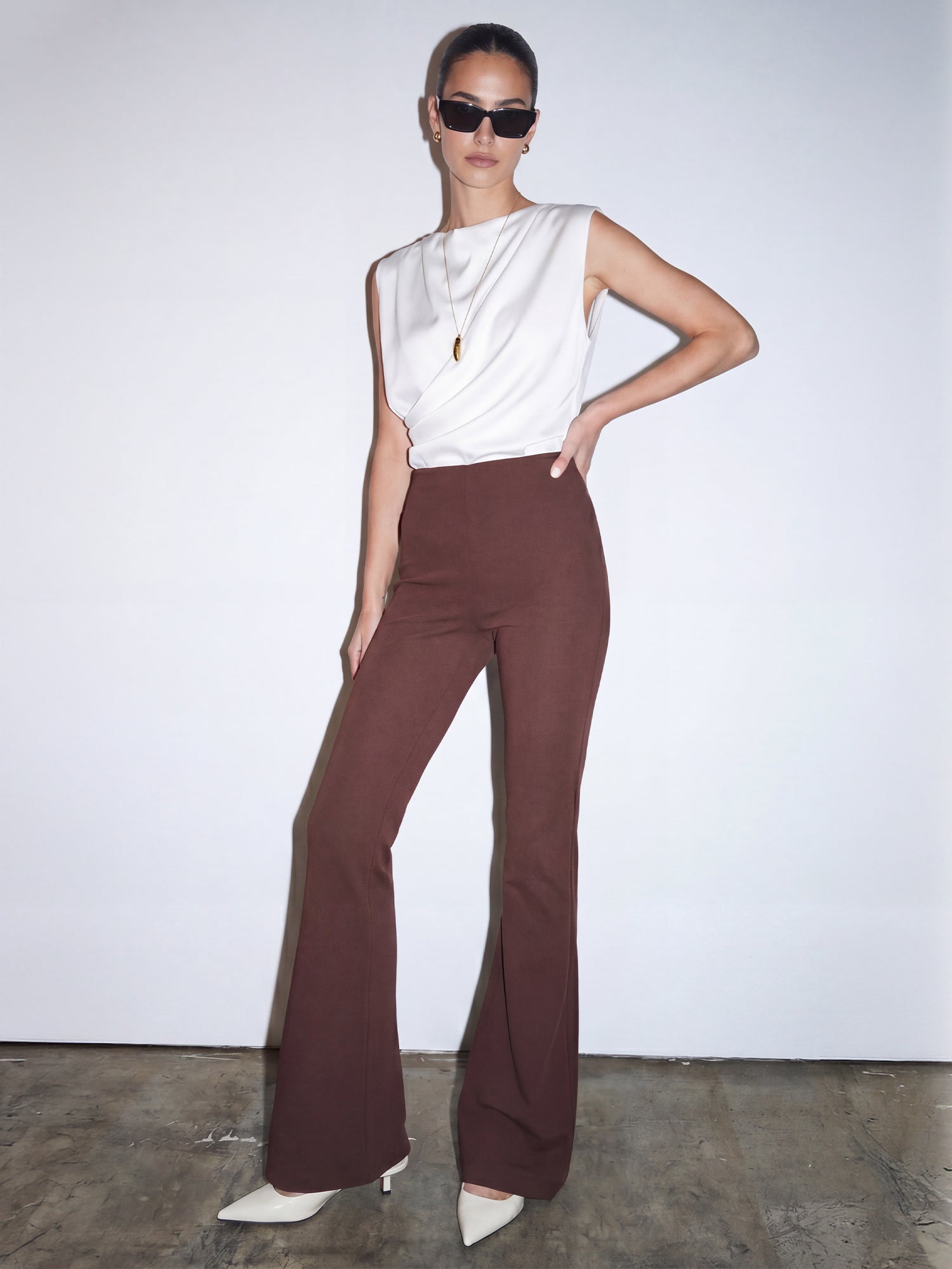 #color_BROWN