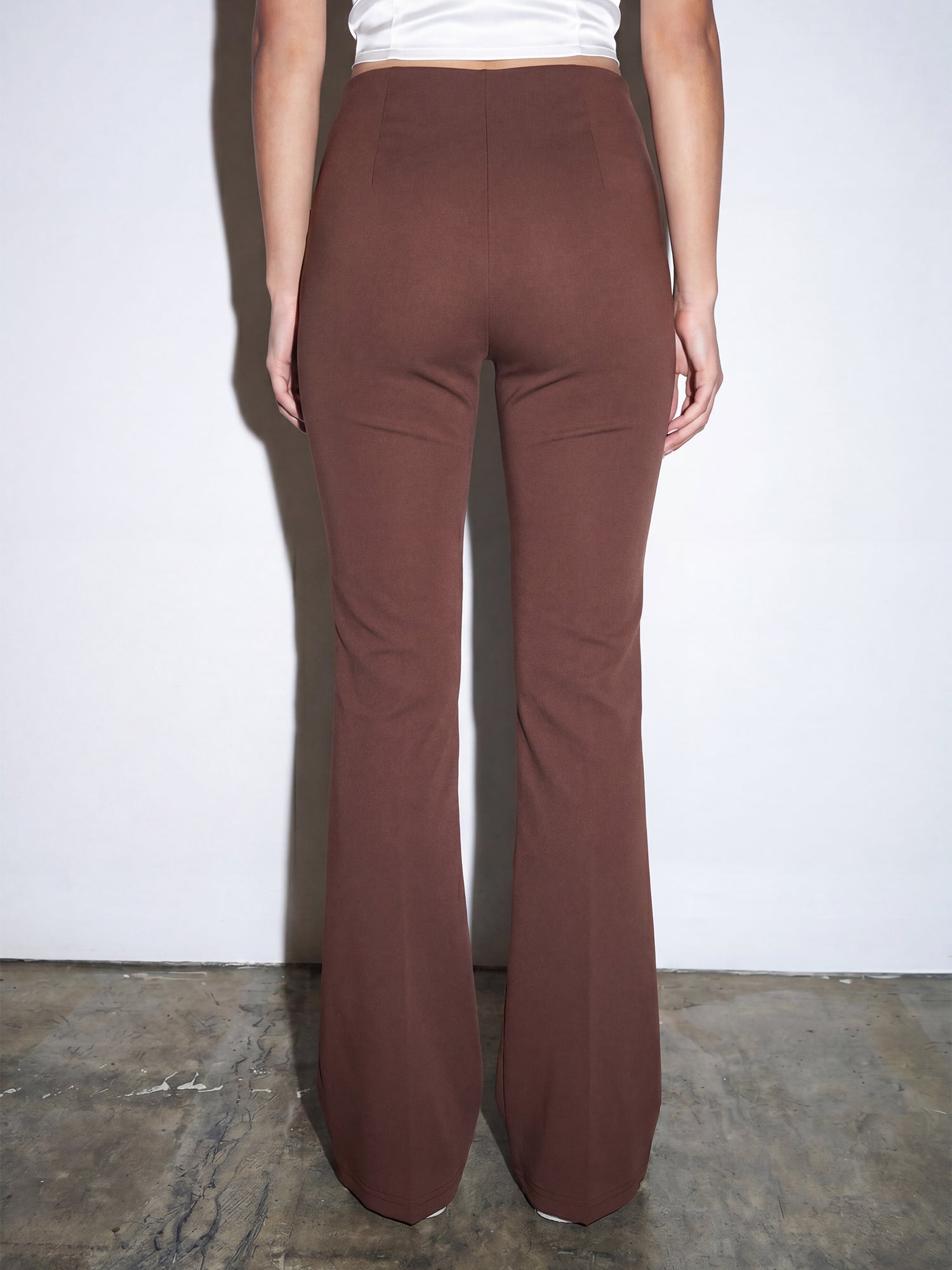 #color_BROWN