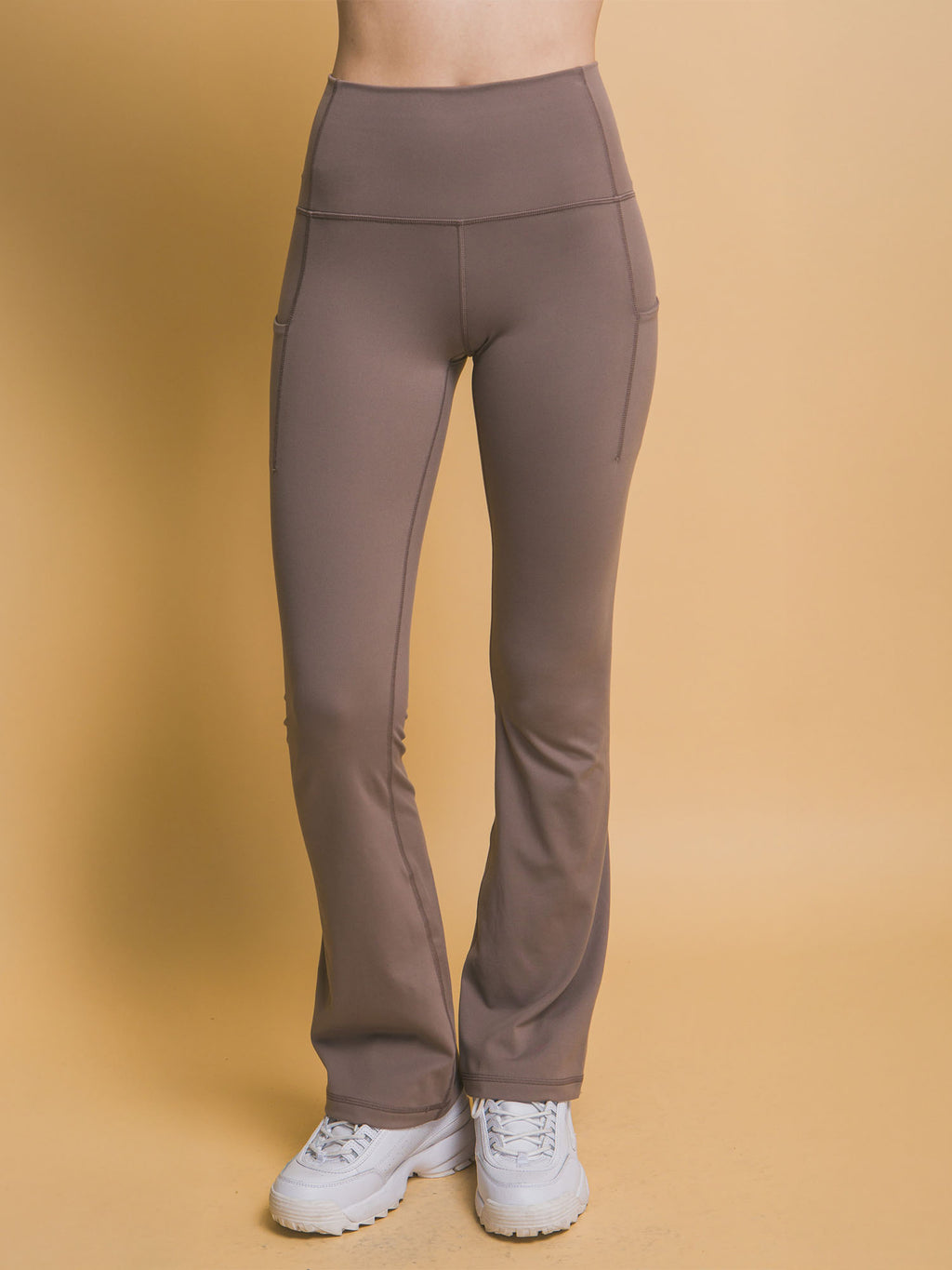 #color_MOCHA TRUFFLE