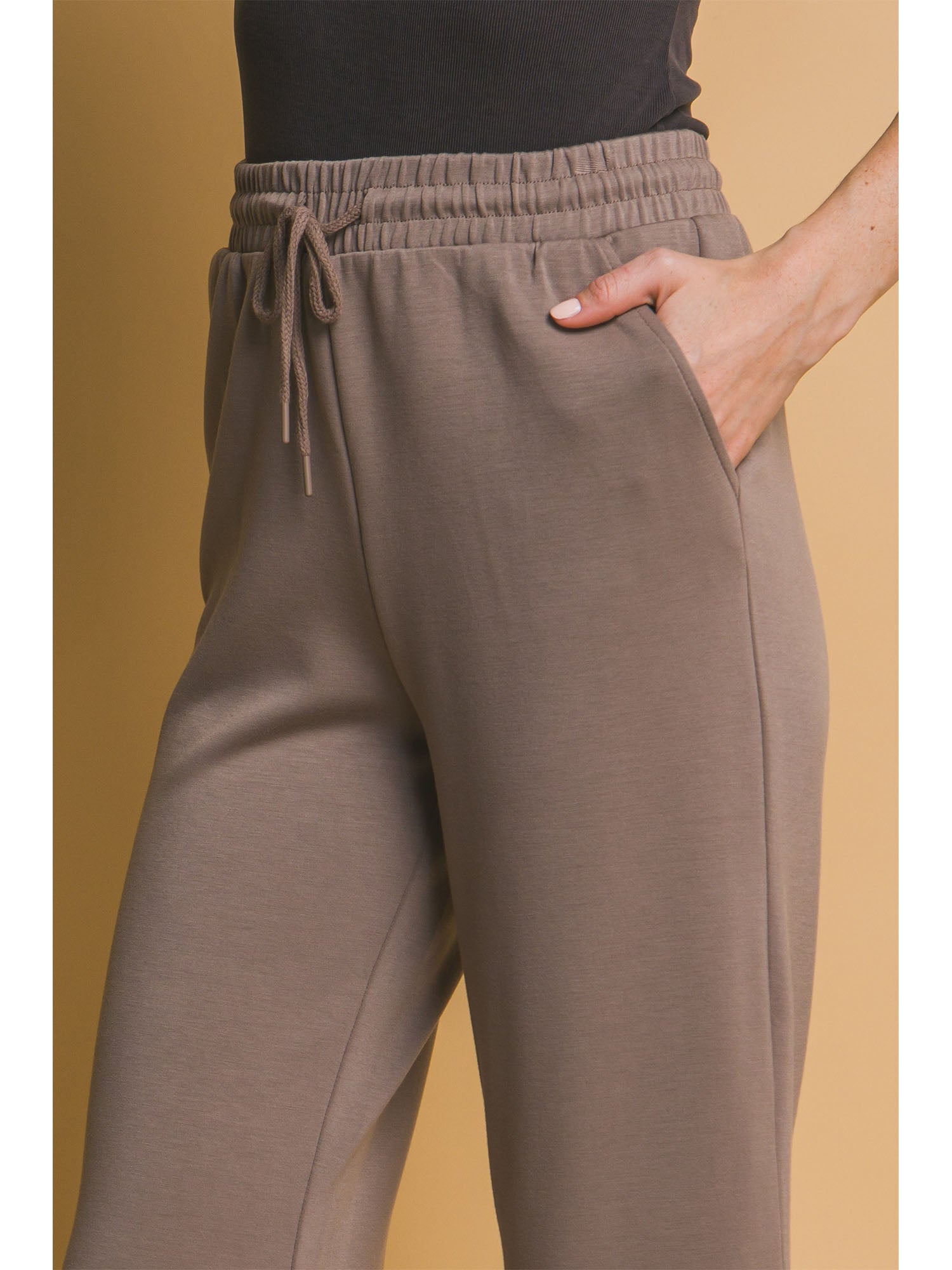 #color_MOCHA TRUFFLE