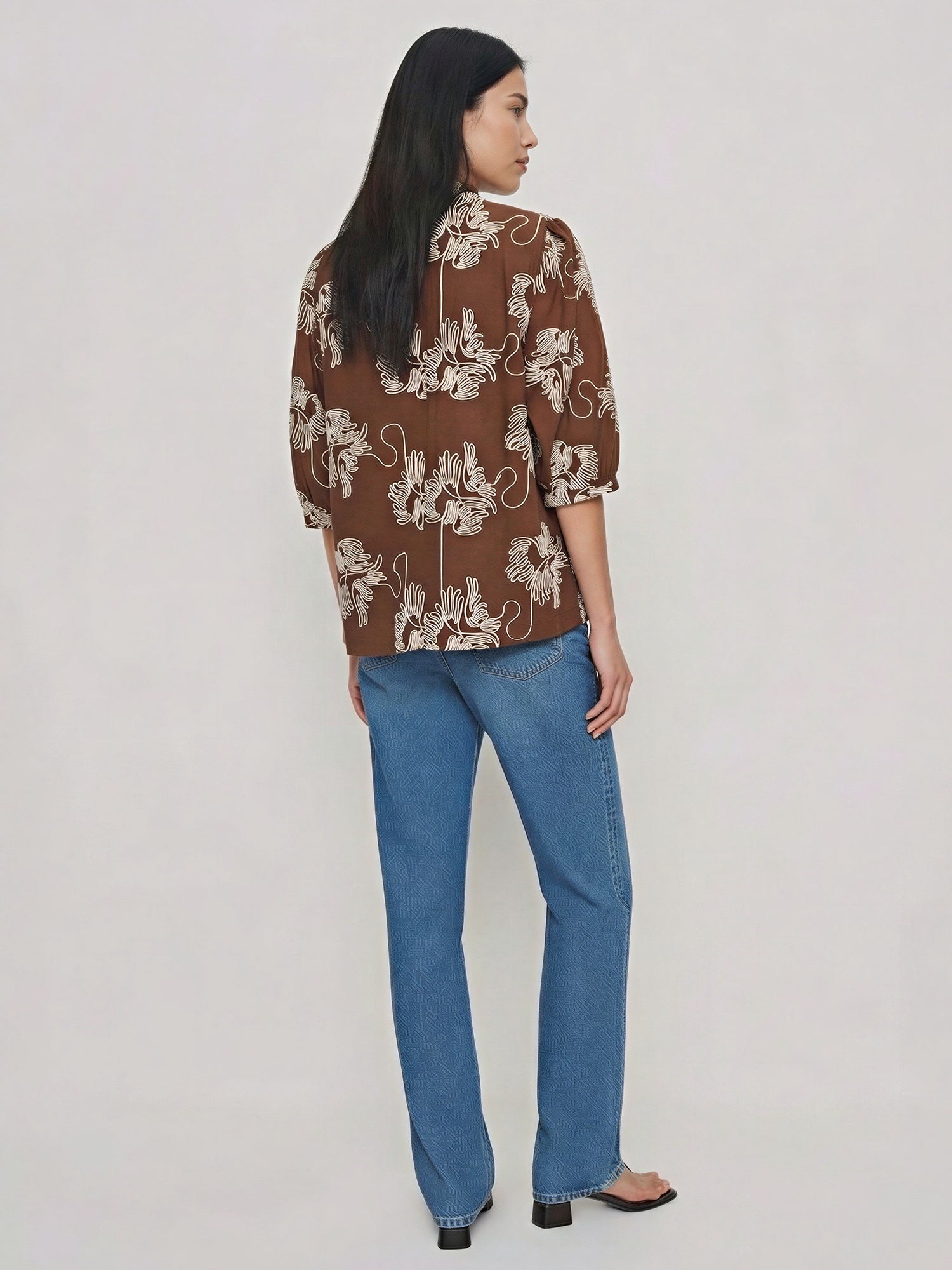 #color_BROWN