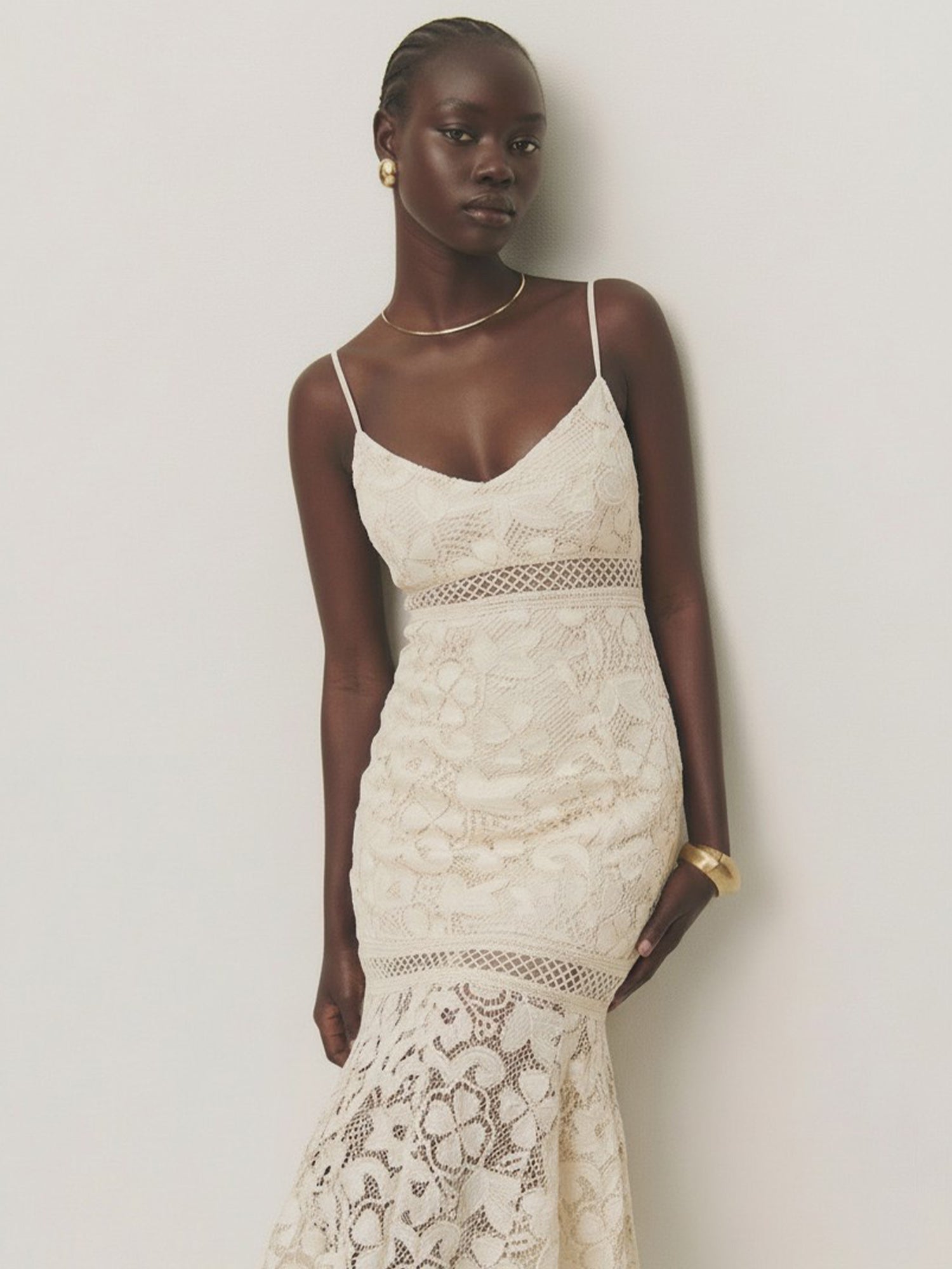 #color_IVORY