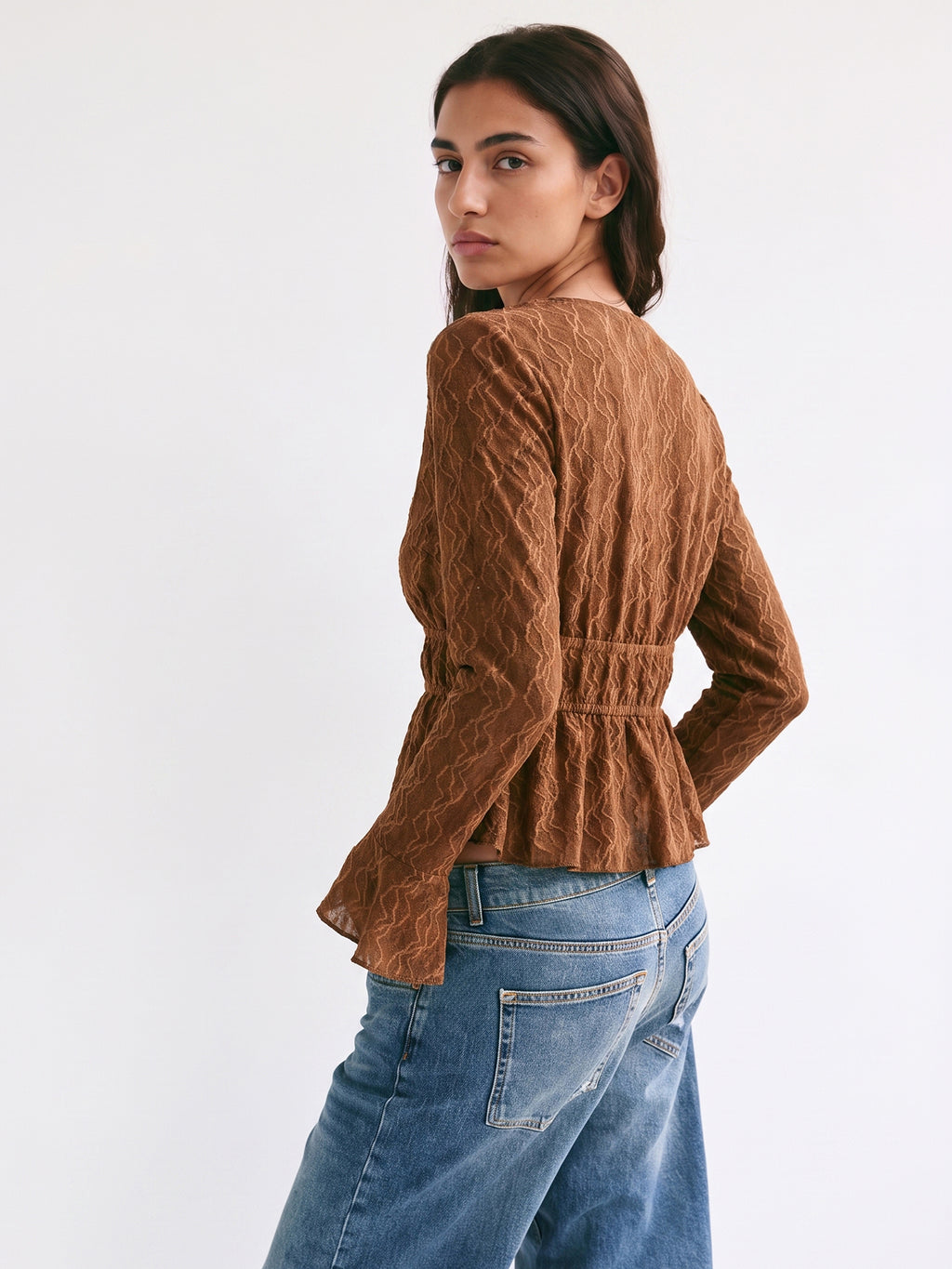 #color_BROWN
