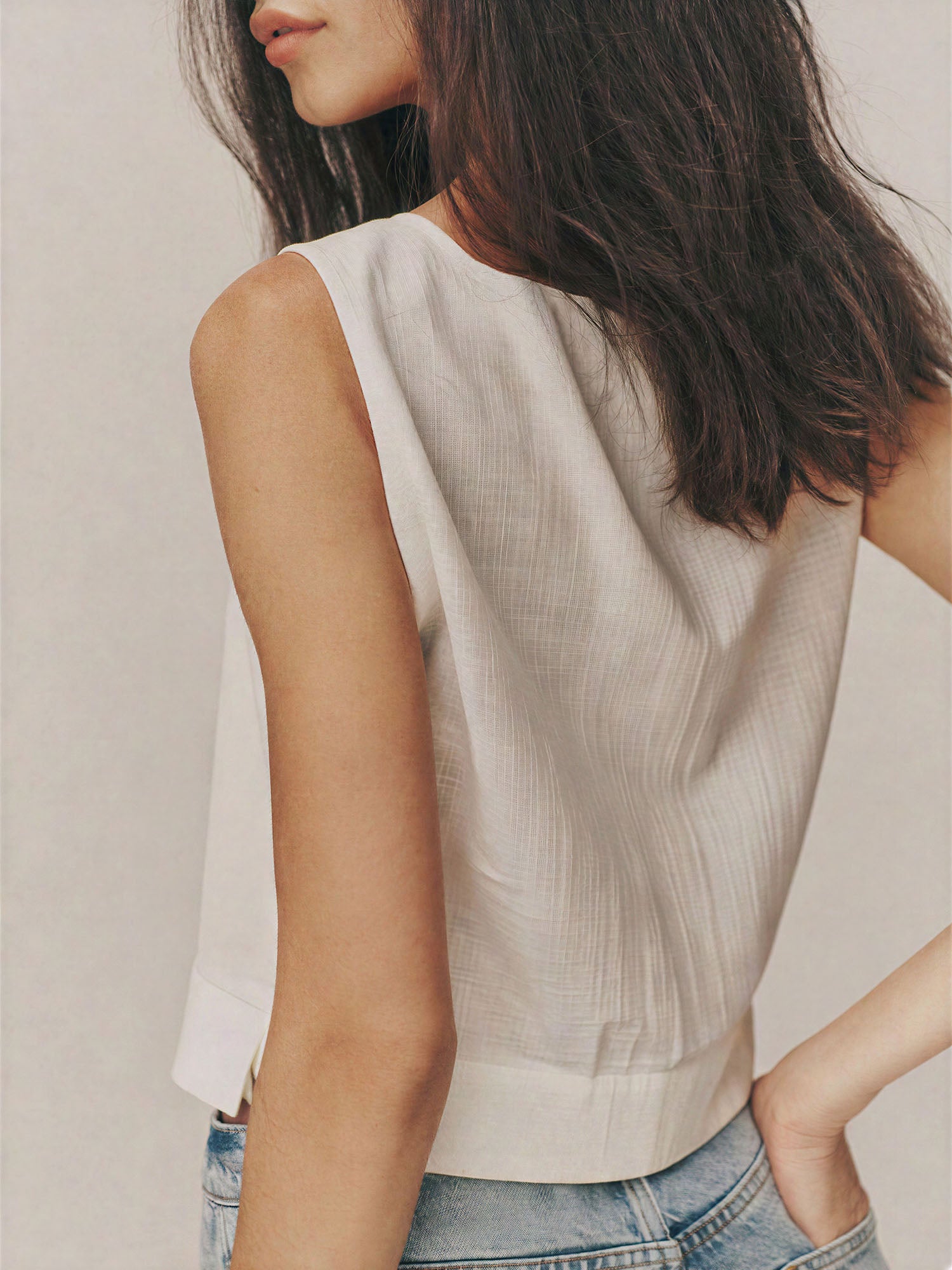 #color_OFF WHITE