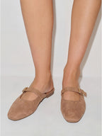 #color_TAUPE