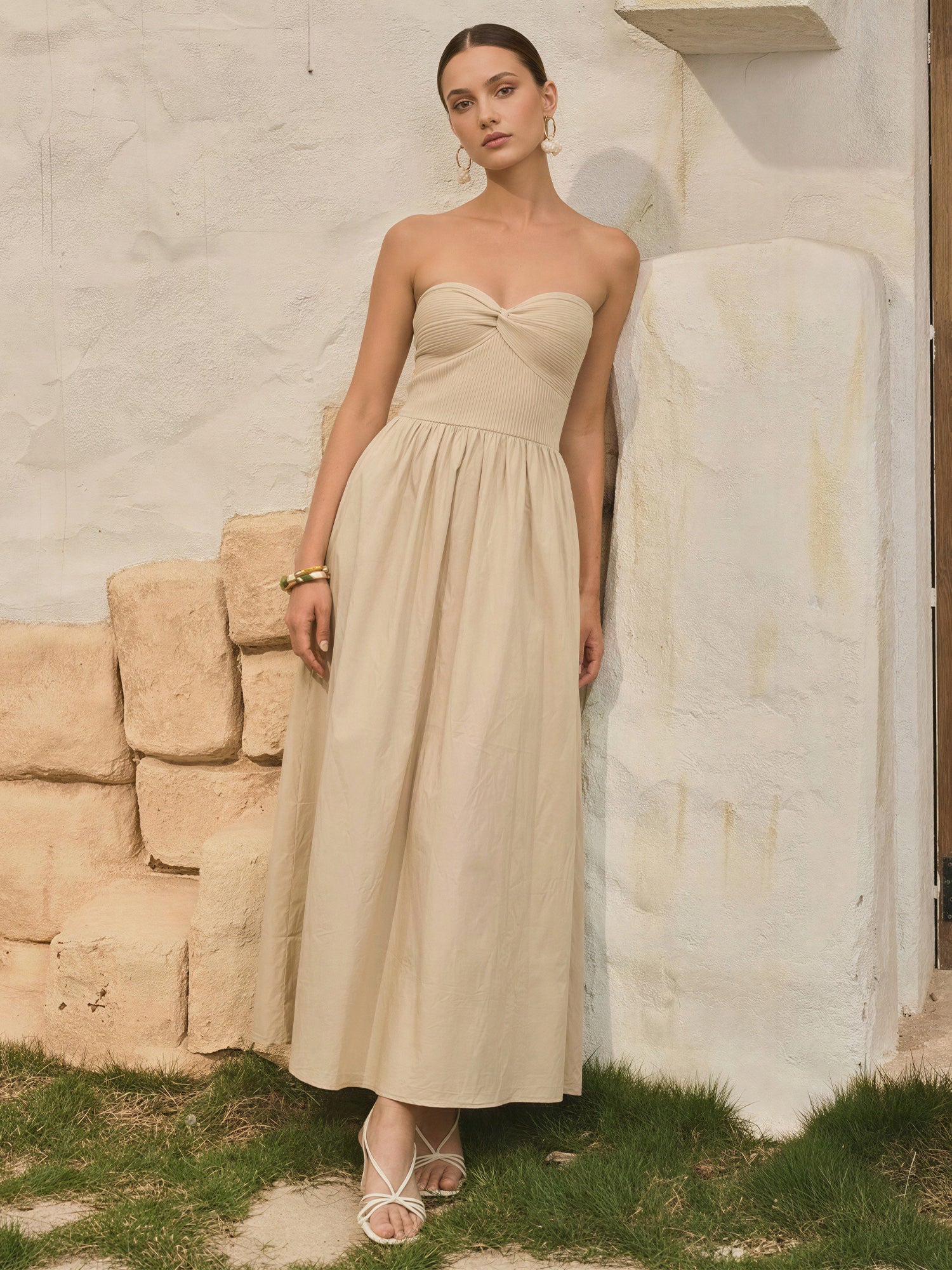 #color_KHAKI