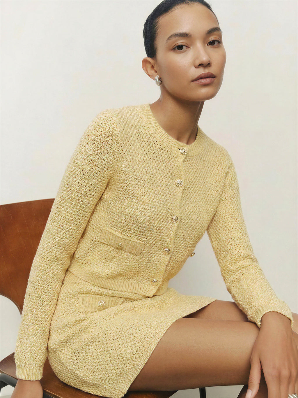#color_YELLOW