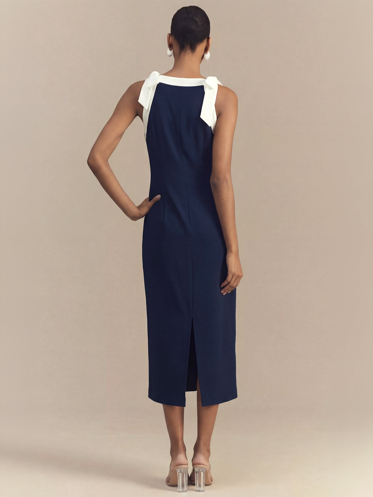 #color_NAVY