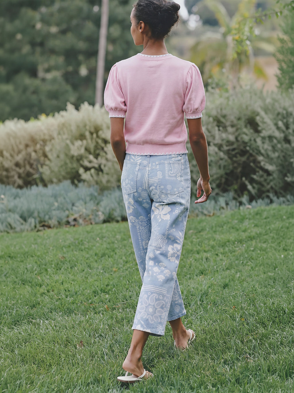 #color_PINK