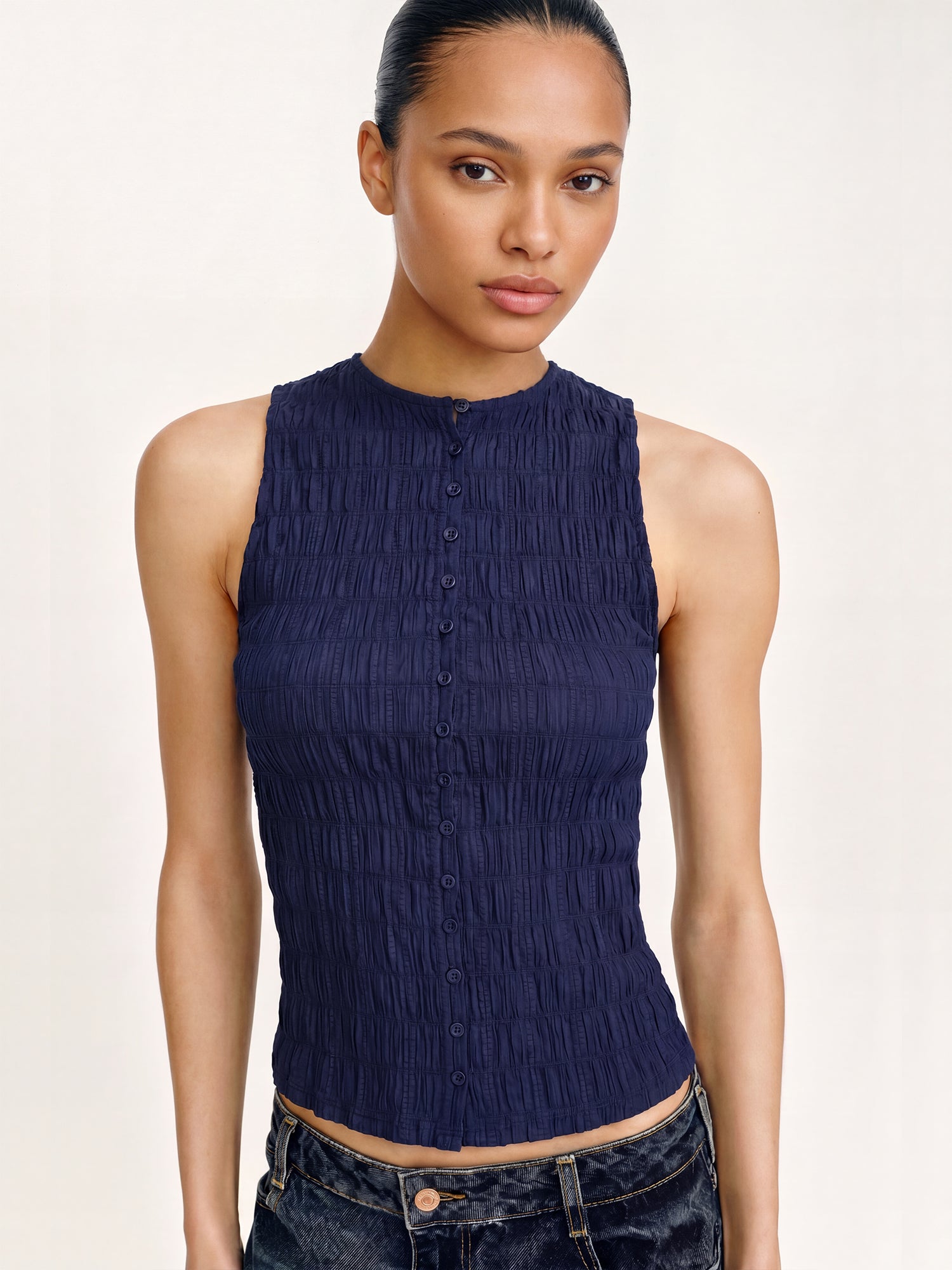 #color_NAVY