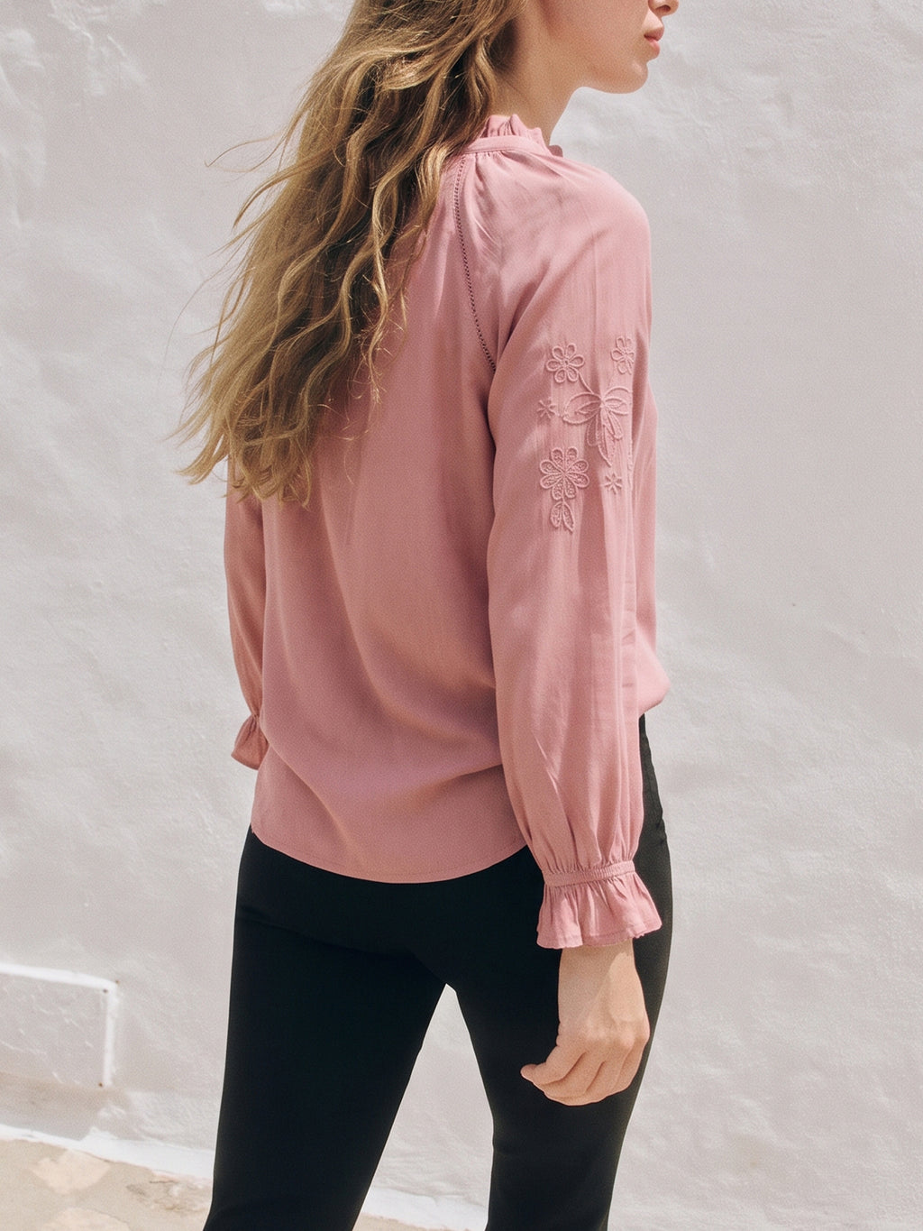 #color_GENTLE MAUVE