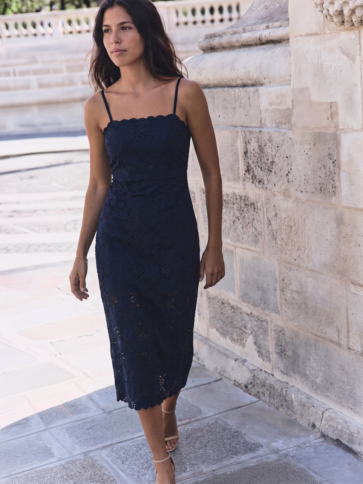 #color_NAVY