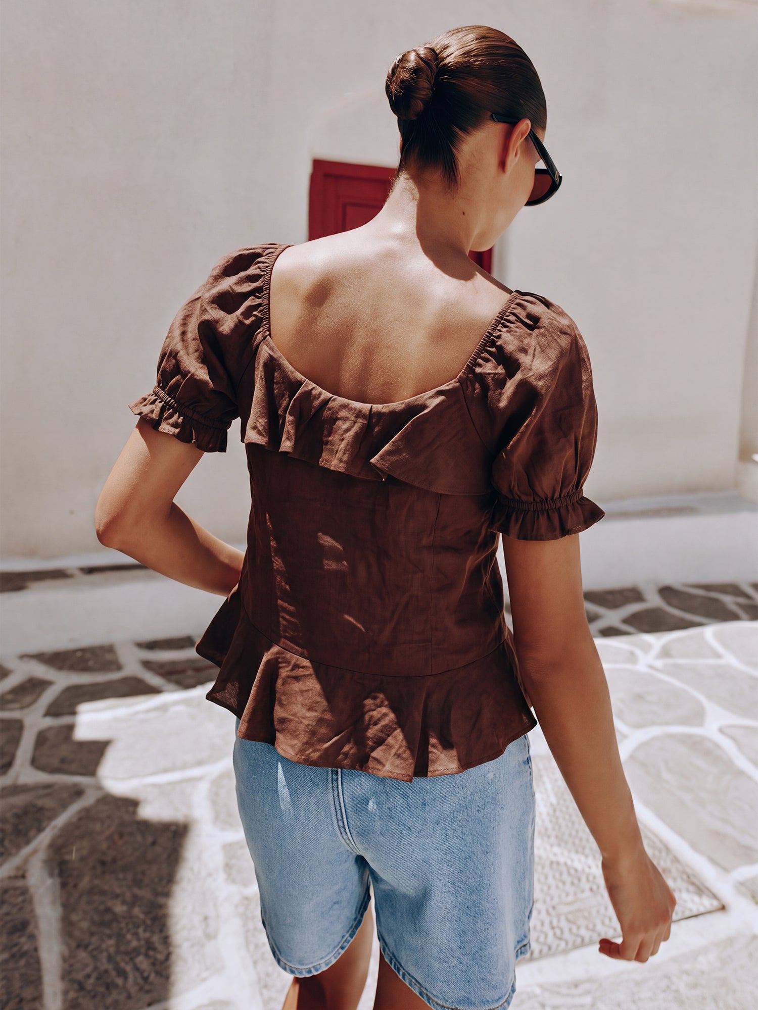 #color_BROWN