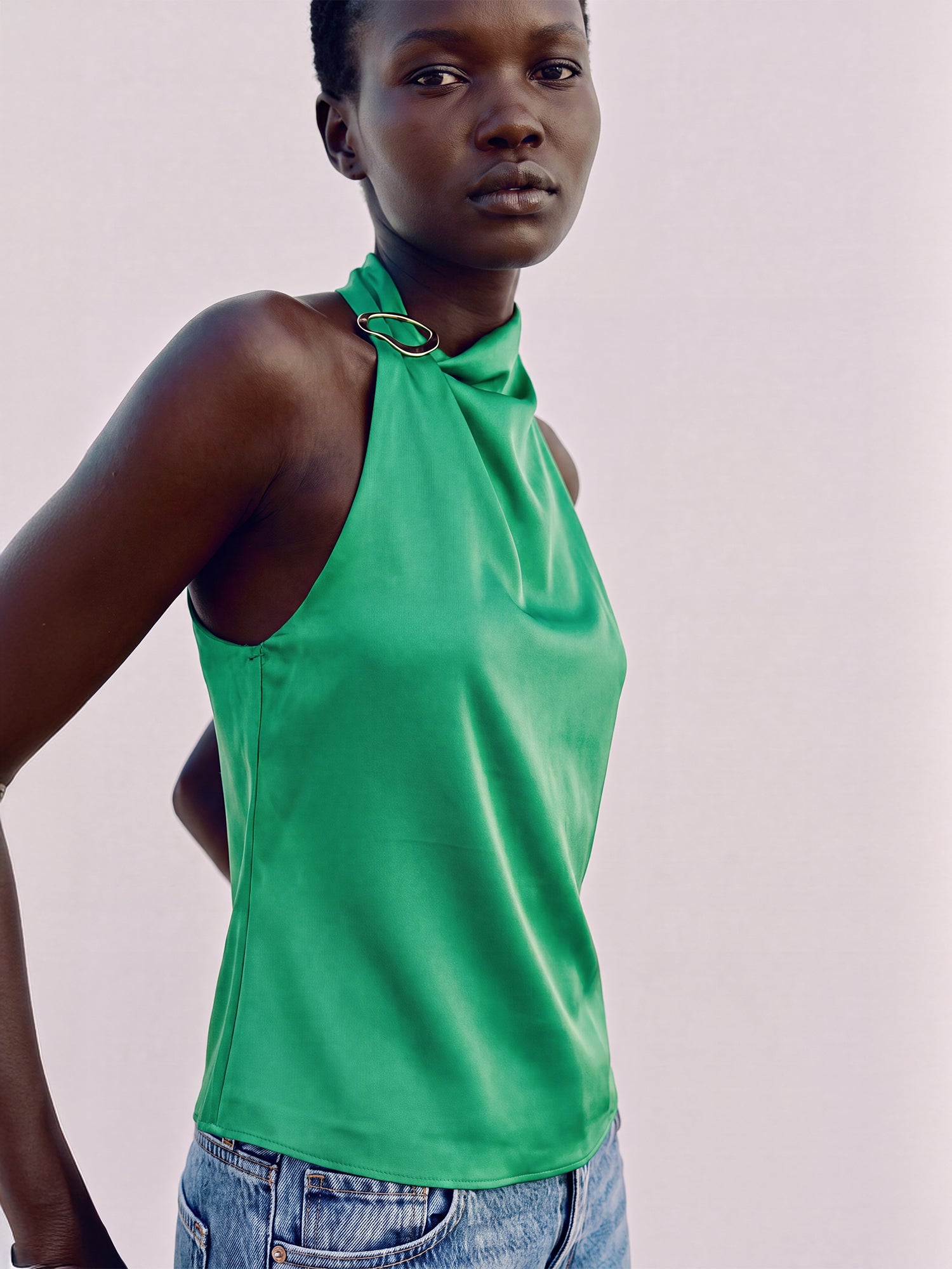 #color_GREEN