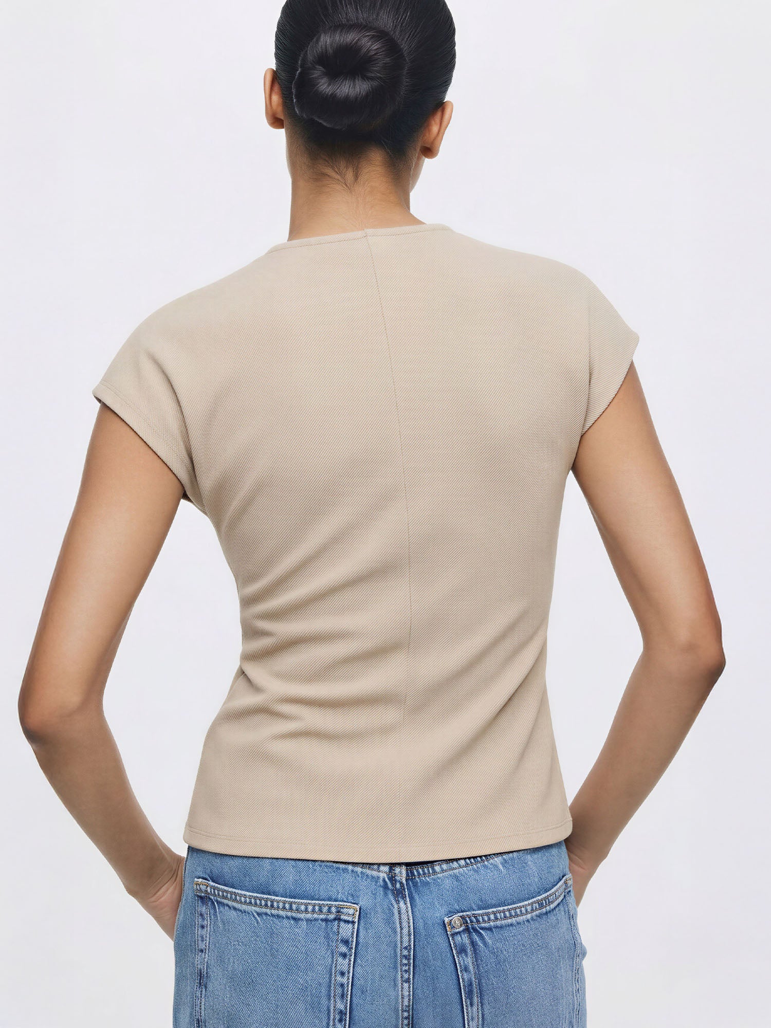 #color_TAUPE