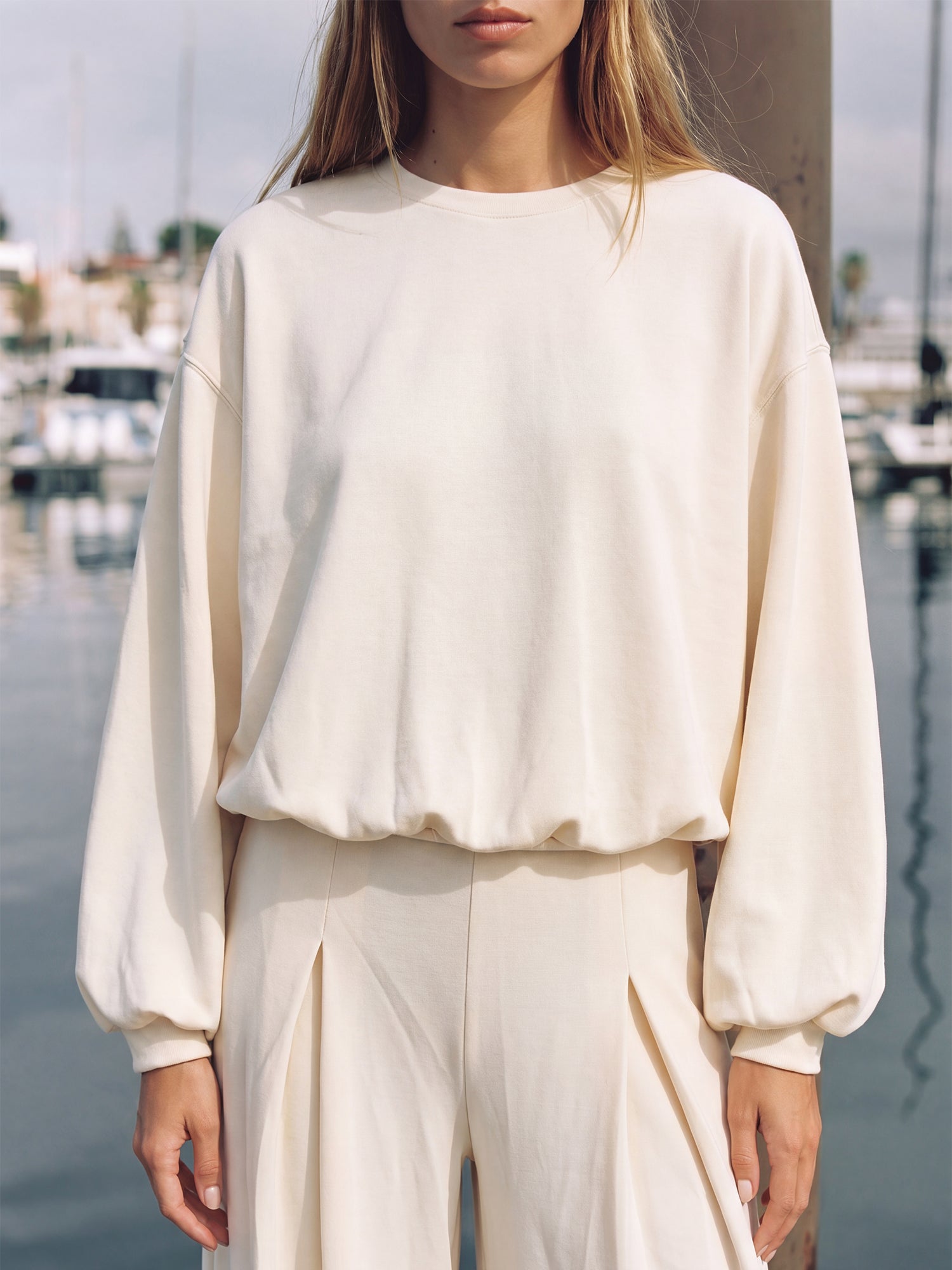 #color_IVORY