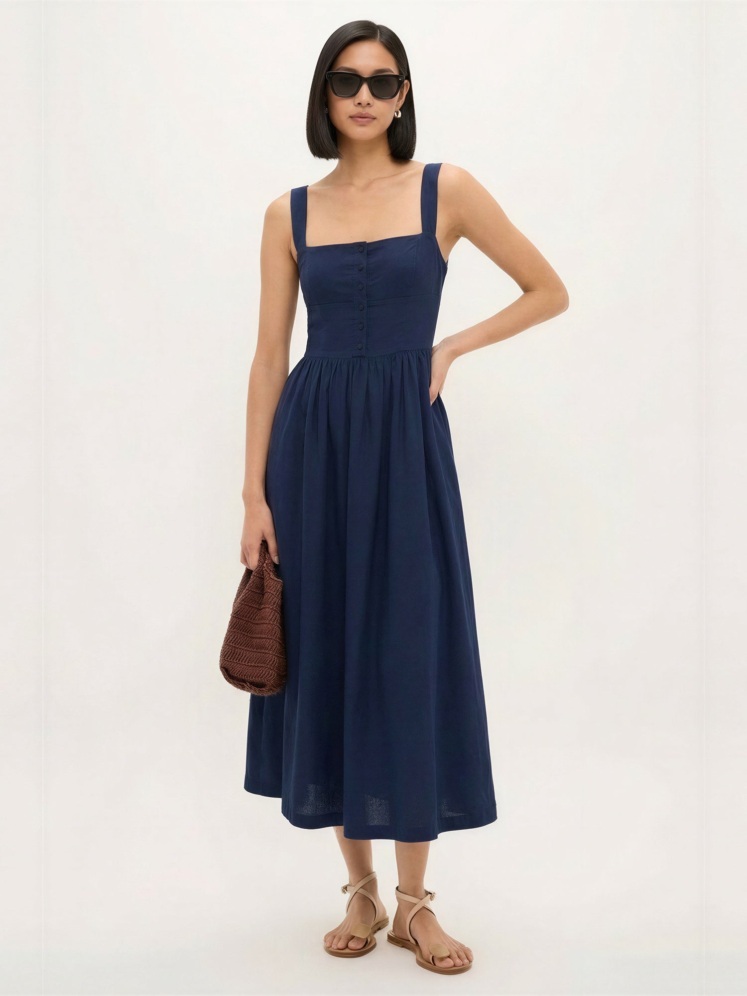 #color_NAVY