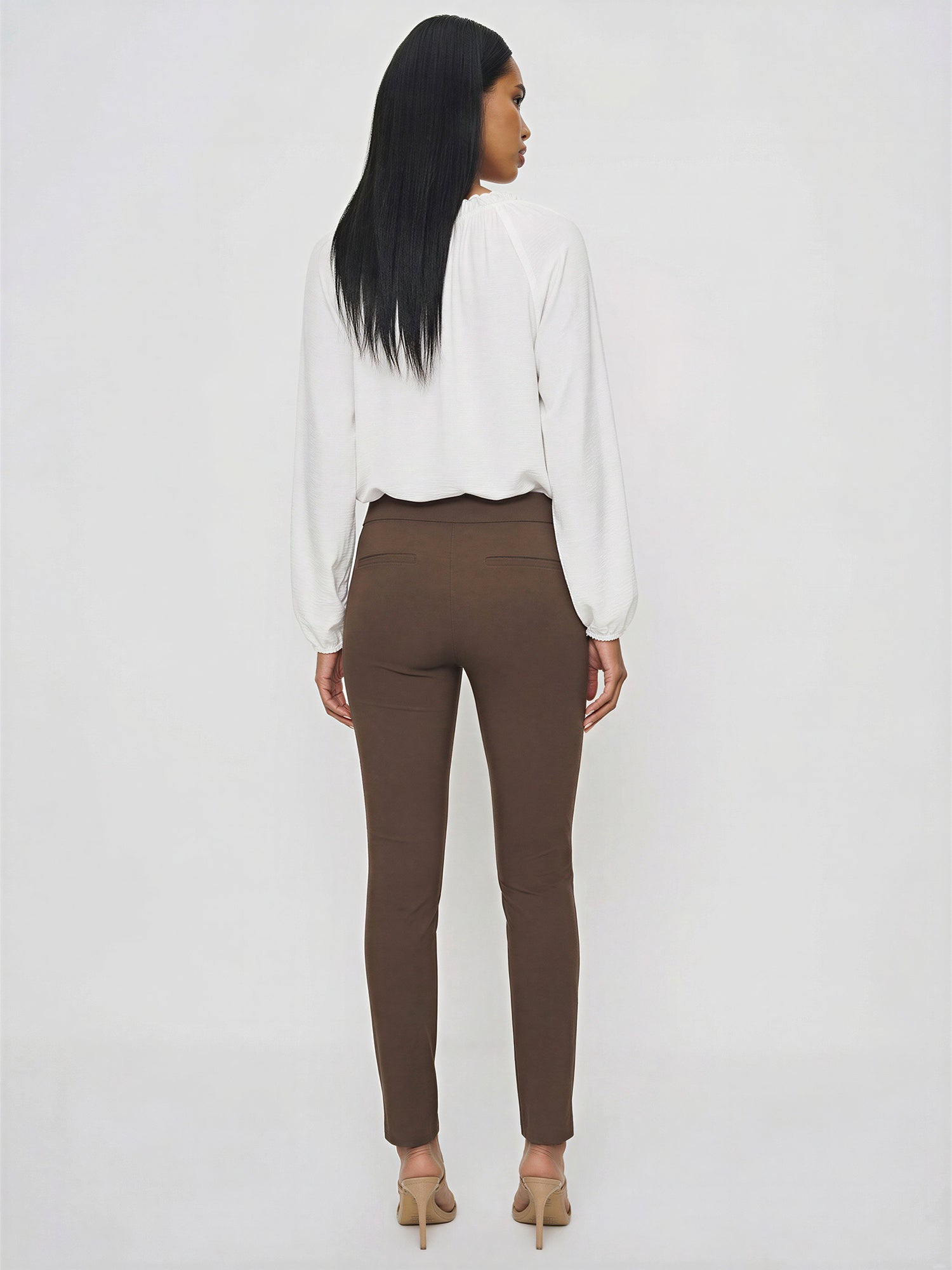 #color_BROWN