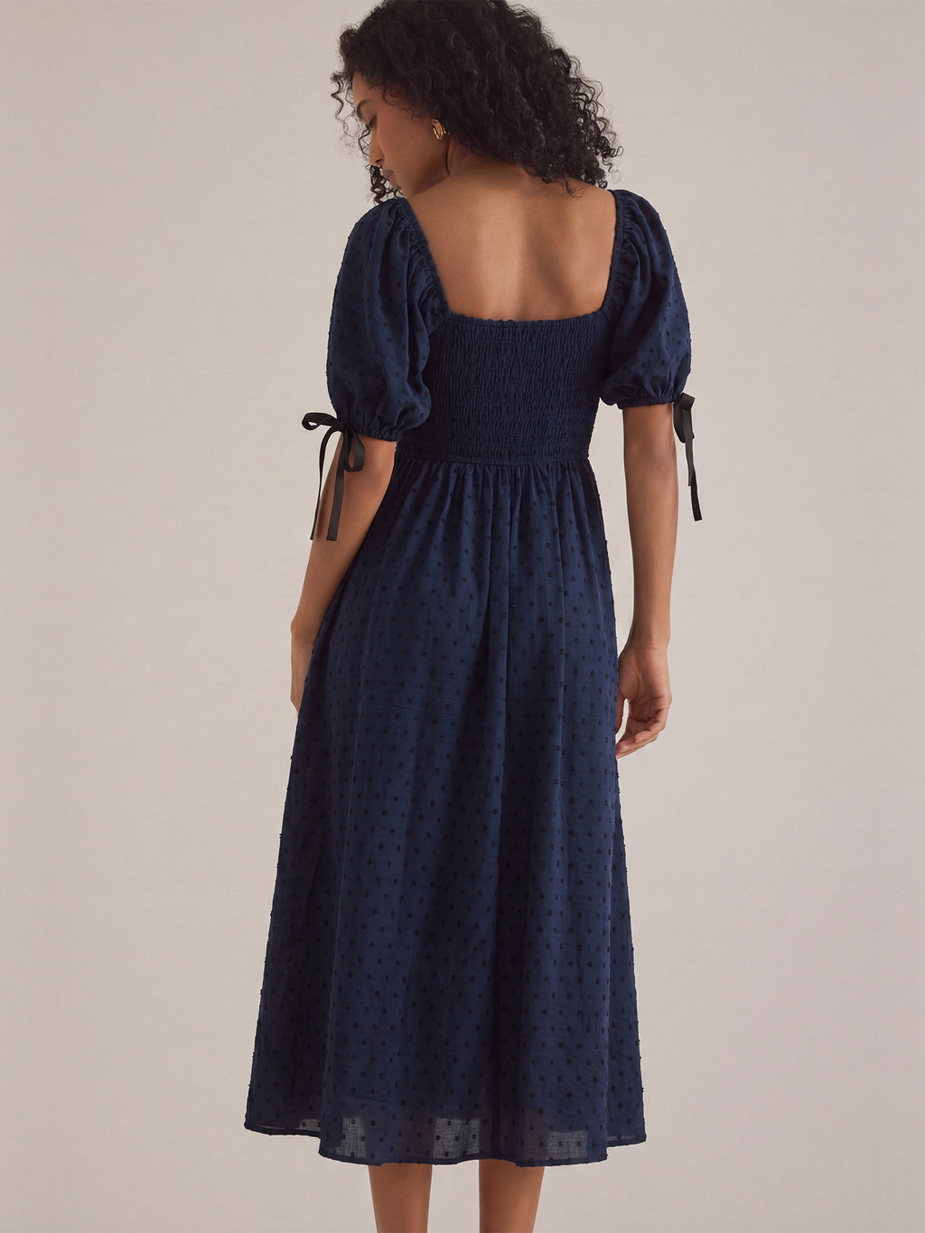 #color_NAVY